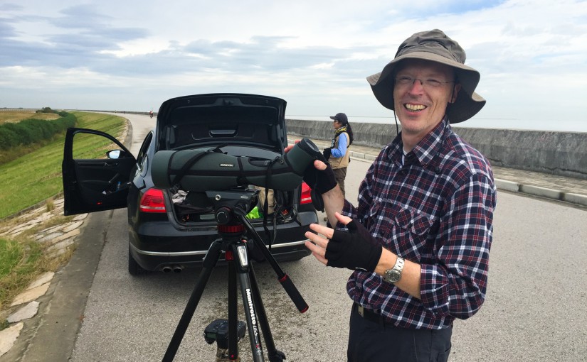 Stephan Popp using Craig’s spotting scope, Elaine Du in background Nanhui, Shanghai, China, 7 November 2015