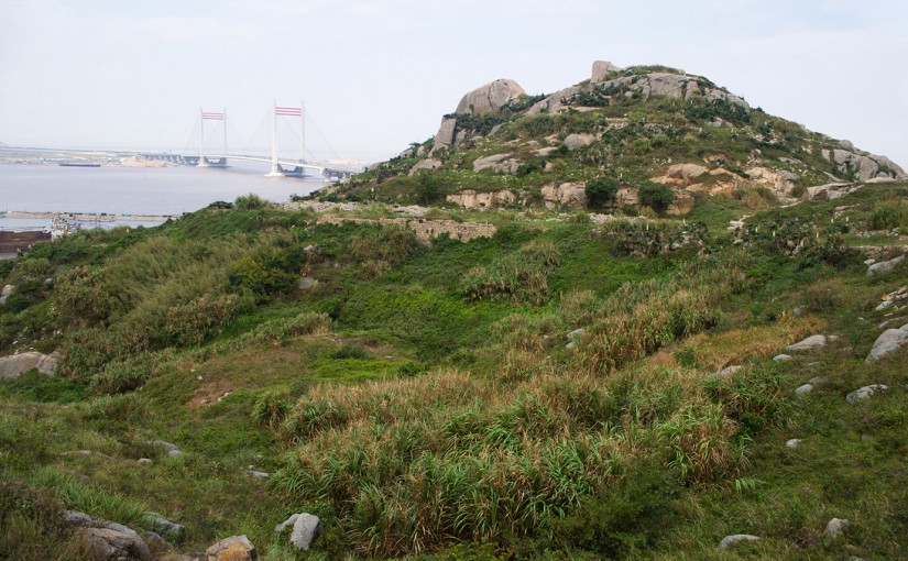 Habitat and Donghai Bridge behind Temple Mount, Lesser Yangshan Island.